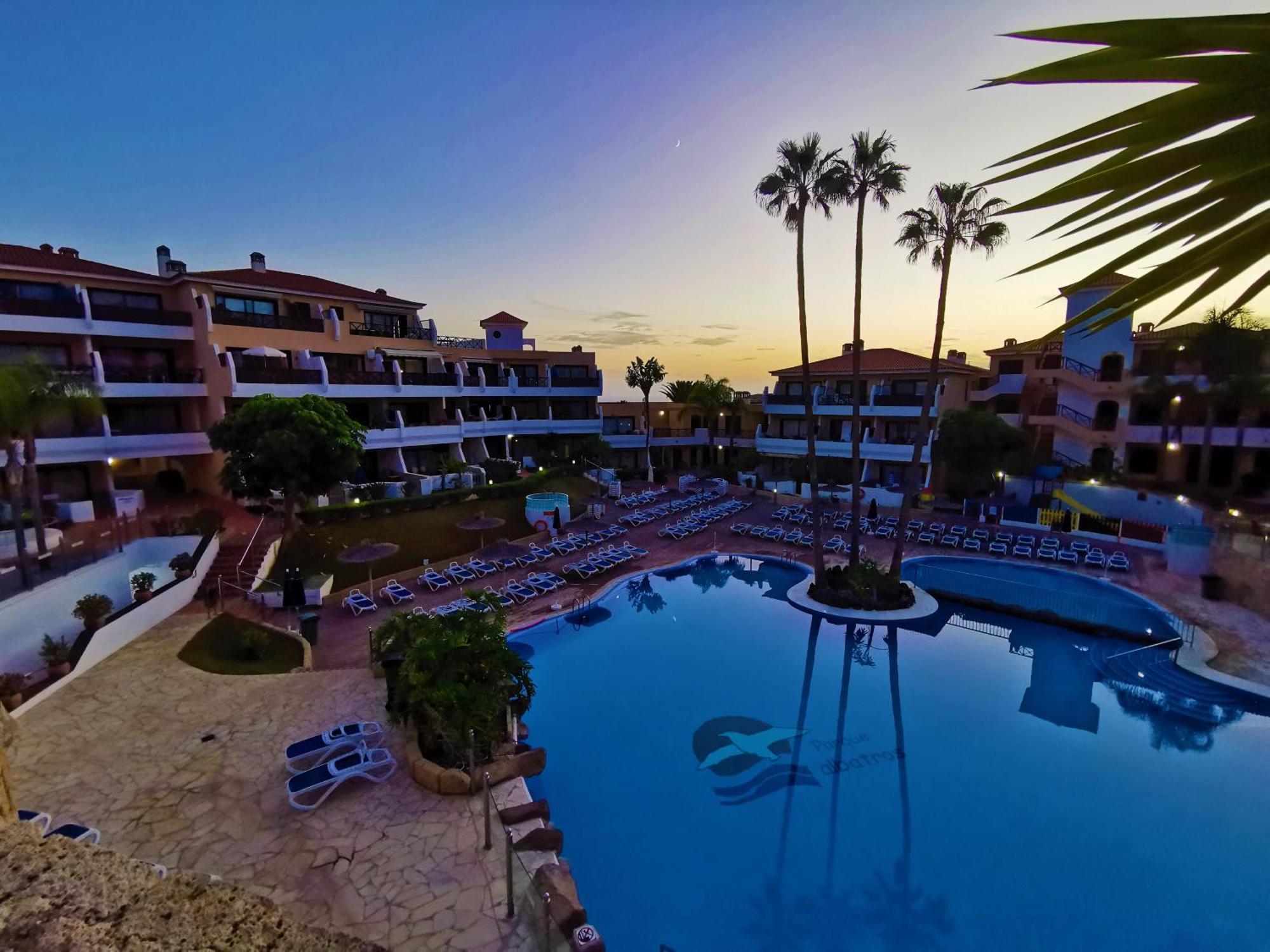 Strelitzia Apartment - Ocean View & Heated Pool San Miguel de Abona Esterno foto