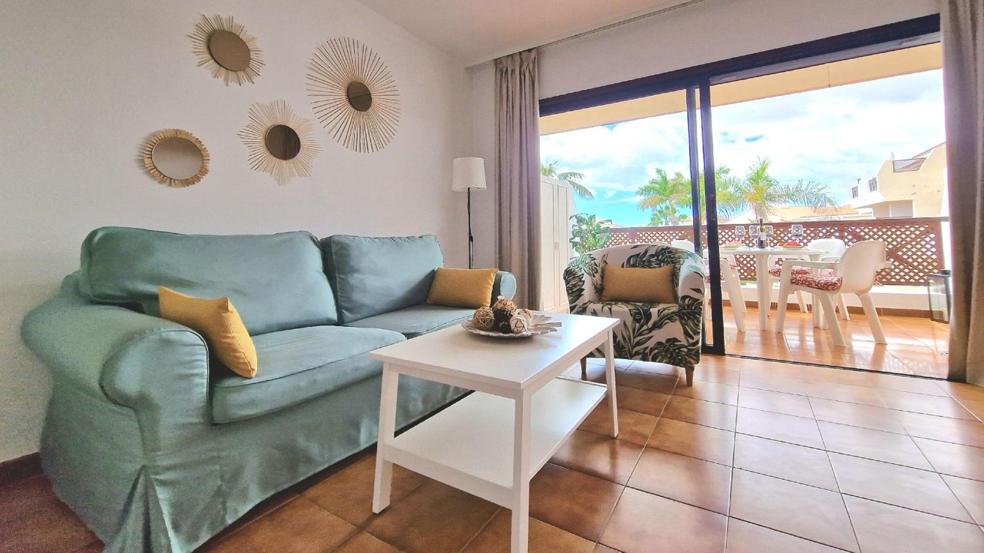 Strelitzia Apartment - Ocean View & Heated Pool San Miguel de Abona Esterno foto