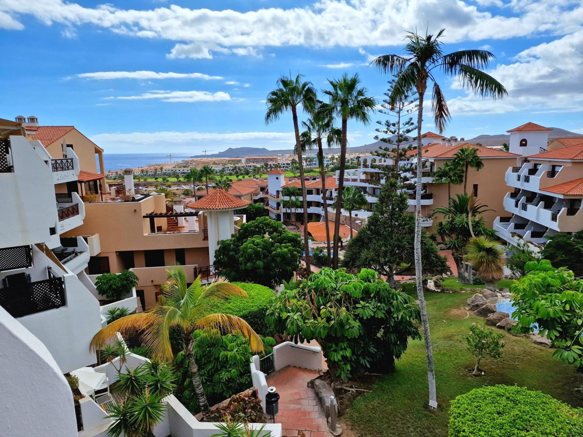 Strelitzia Apartment - Ocean View & Heated Pool San Miguel de Abona Esterno foto