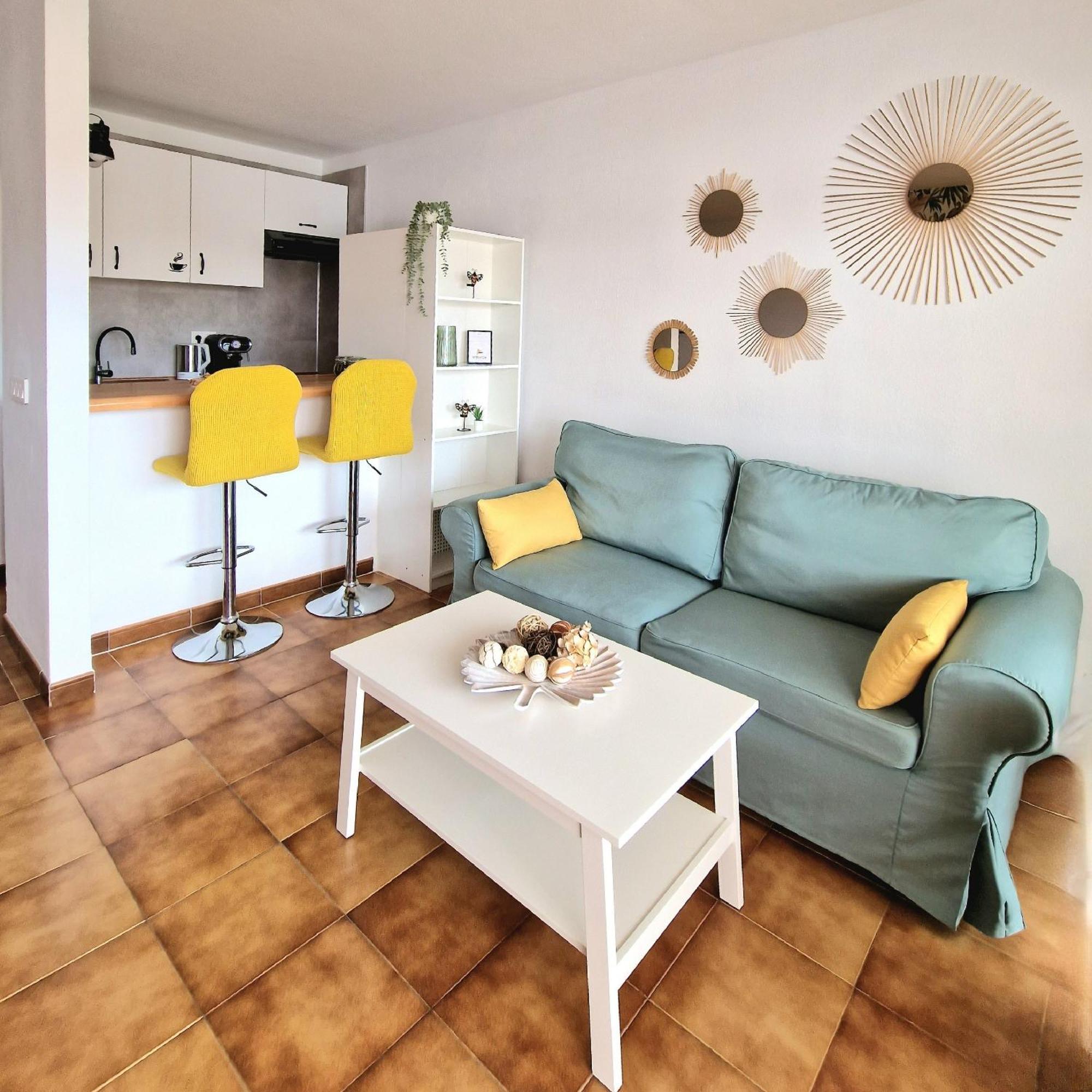 Strelitzia Apartment - Ocean View & Heated Pool San Miguel de Abona Esterno foto